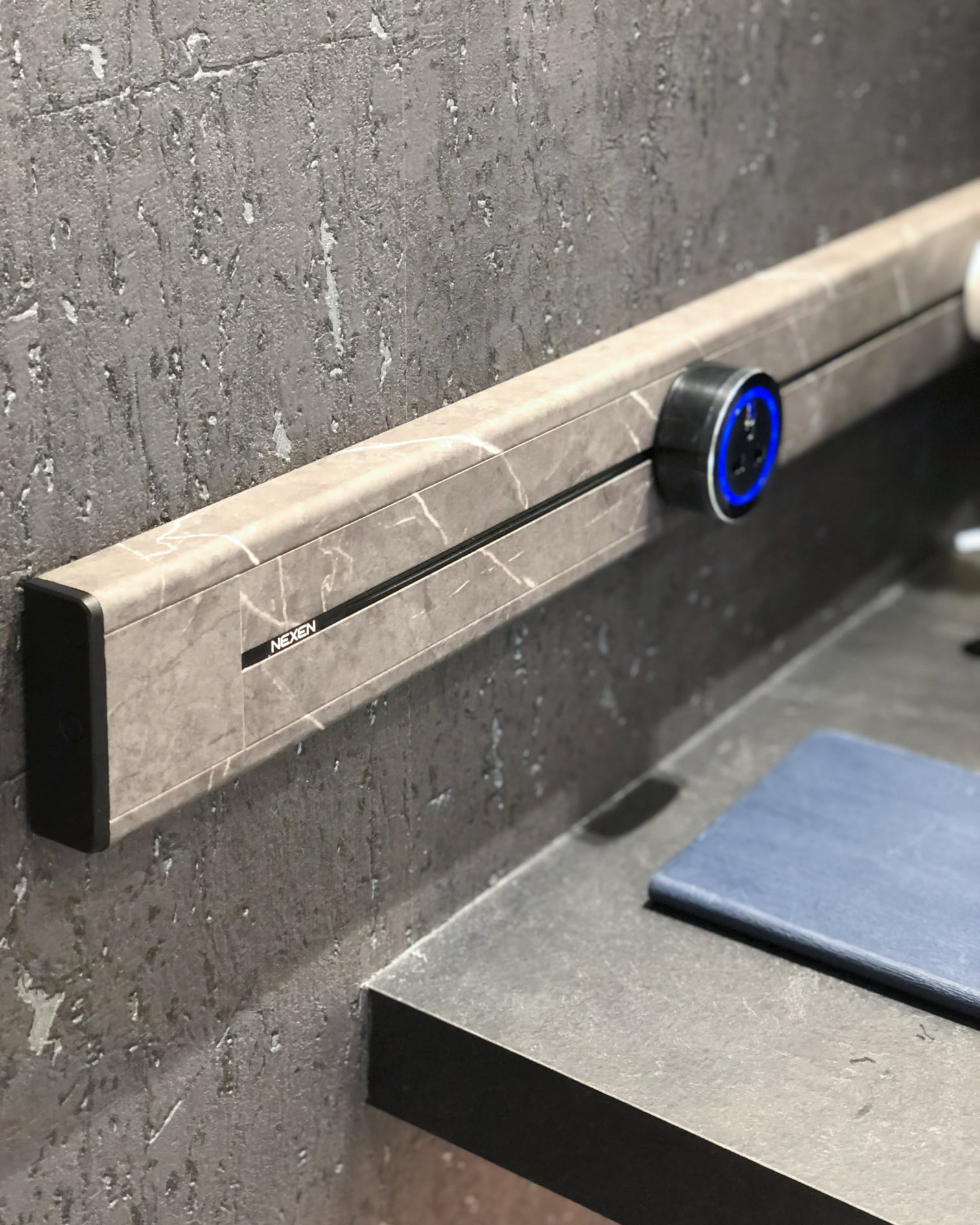 Pro Surface